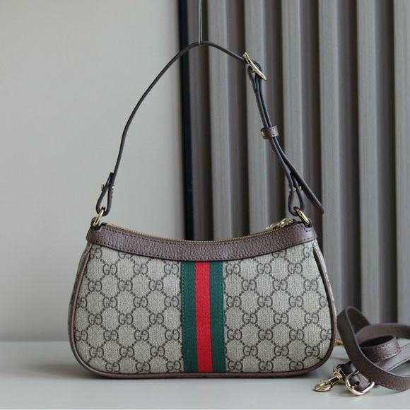 Gucci Beige and Brown Shoulder Bag - Picture 5 of 5